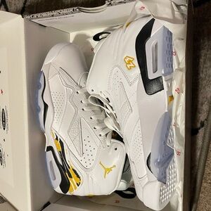 White & Yellow Jordan Jumpman MVP